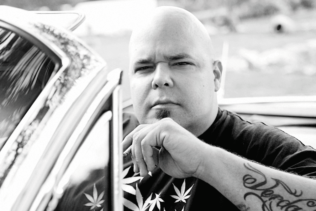 DJ Sneak
